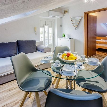 Apartments Anita Нови-Винодолски Экстерьер фото