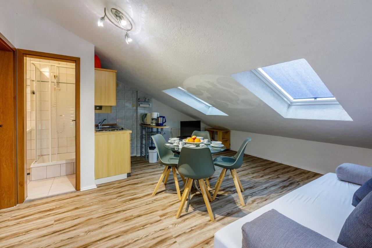 Apartments Anita Нови-Винодолски Экстерьер фото